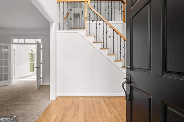 2524 Dunhaven GLN, Snellville, GA 30078