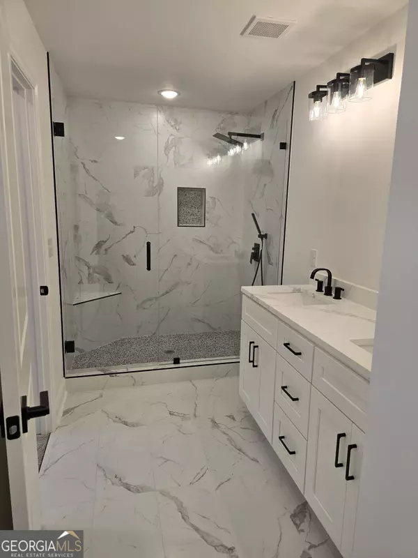 3383 Thurgood CT, Snellville, GA 30078