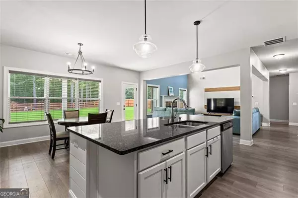 1224 ROYAL LN, Loganville, GA 30052