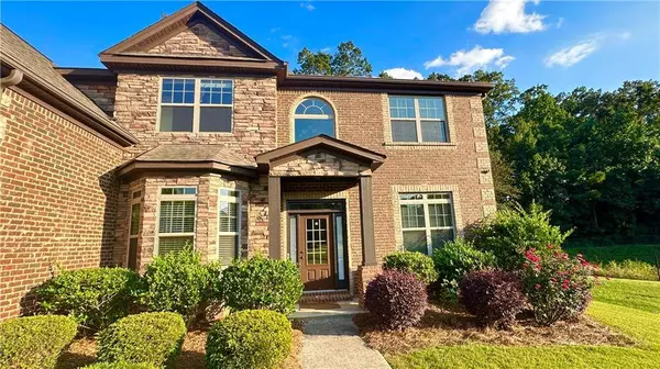 3594 Hedgestone LN, Snellville, GA 30078