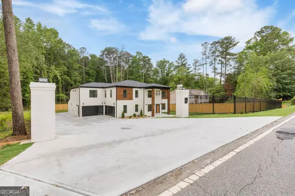 1349 Oak RD, Lilburn, GA 30047