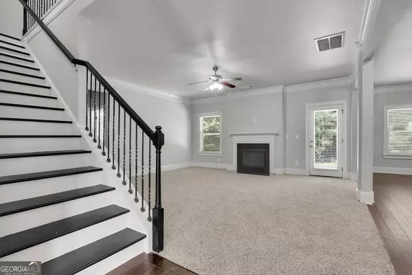 410 Live Oak PASS, Loganville, GA 30052