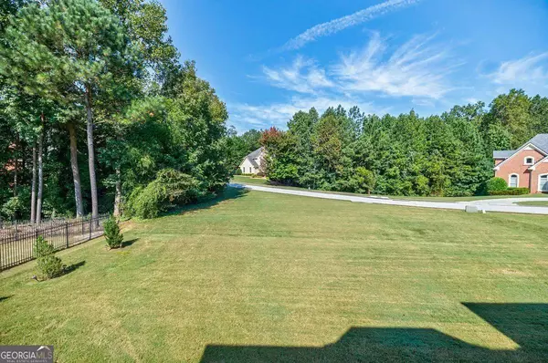 3041 Cadbury TRL, Snellville, GA 30039