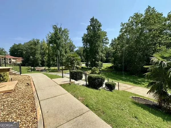 3135 Juhan RD, Stone Mountain, GA 30087