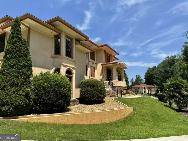 3135 Juhan RD, Stone Mountain, GA 30087