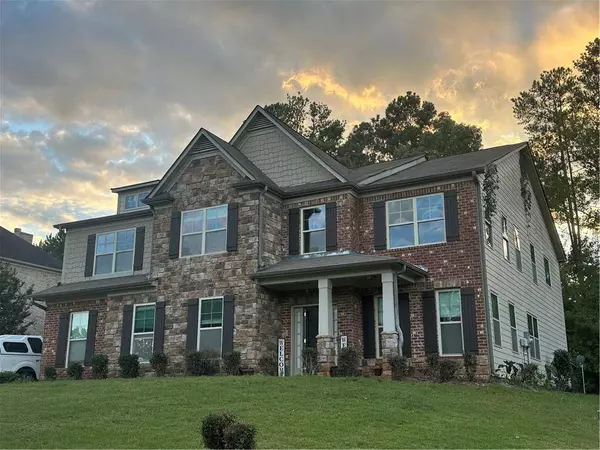 2304 Northglenn CT, Conyers, GA 30013