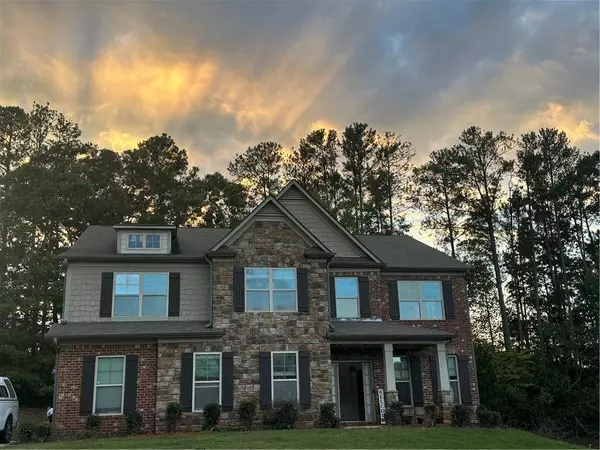 2304 Northglenn CT, Conyers, GA 30013