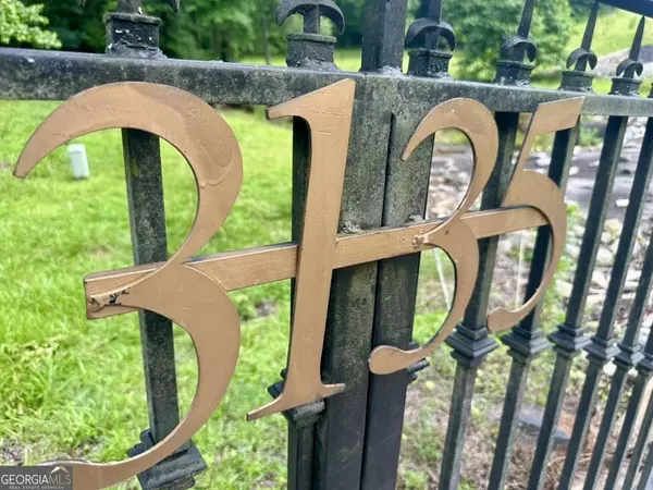 3135 Juhan RD, Stone Mountain, GA 30087