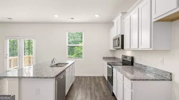 1306 Village Brook DR, Dacula, GA 30019