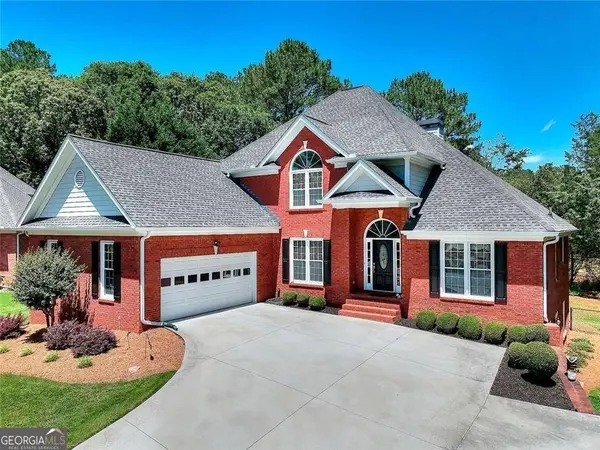 781 Templeton DR, Loganville, GA 30052