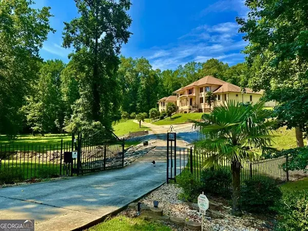 3135 Juhan RD, Stone Mountain, GA 30087