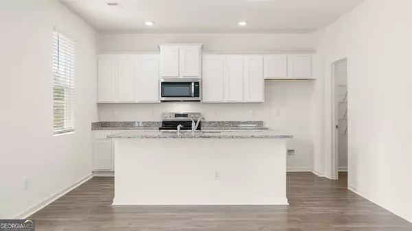 1306 Village Brook DR, Dacula, GA 30019