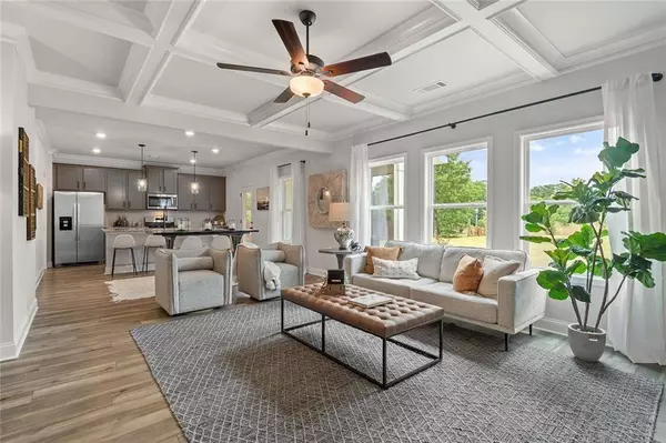 39 Cardinal Pond LN, Winder, GA 30680