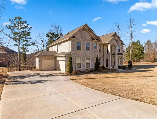191 Crystal Lake BLVD, Hampton, GA 30228