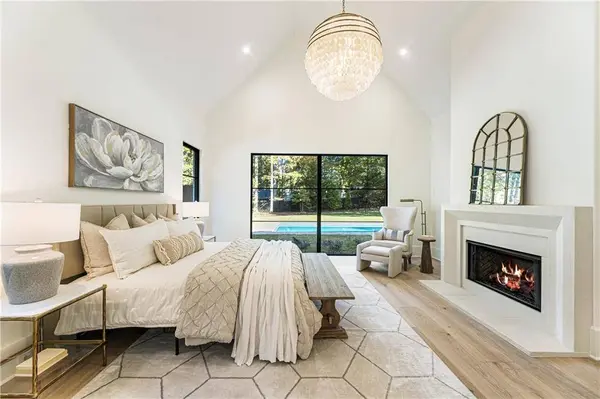 141 North Trace, Alpharetta, GA 30009