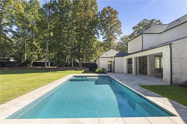 141 North Trace, Alpharetta, GA 30009