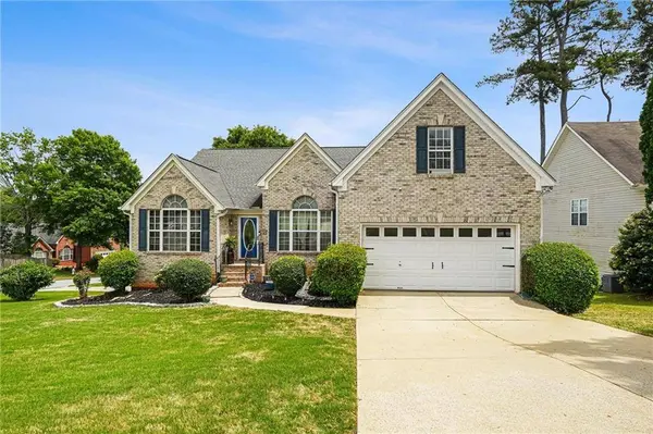220 Cedarhurst RD, Lawrenceville, GA 30045