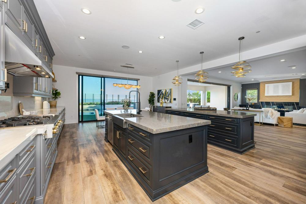 Professionally presented luxury residential interior