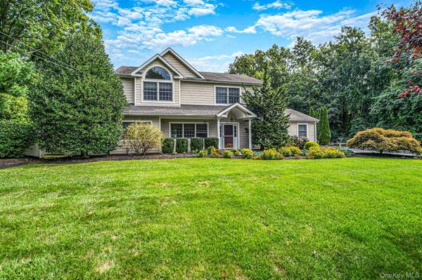 239 Radio AVE, Miller Place, NY 11764