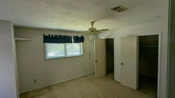 7111 River Mill DR, Spring, TX 77379