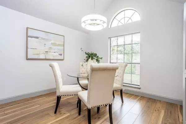 947 Aspen Drive, Desoto, TX 75115