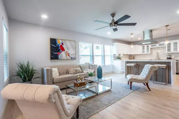 2207 Van Cleave Drive, Dallas, TX 75216