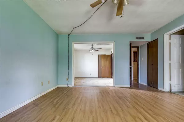 2714 Killdeer LN, Humble, TX 77396