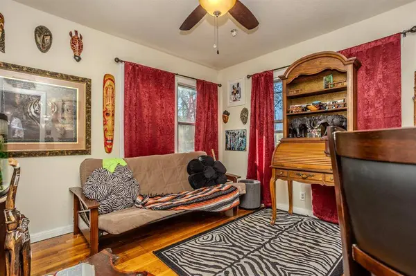 5122 Patonia Avenue, Dallas, TX 75241