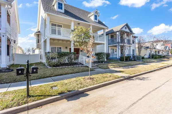 1725 Spanish Moss Way, Savannah, TX 76227