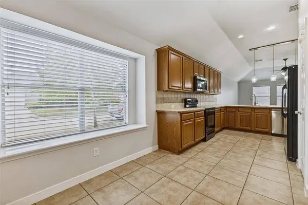 4034 Heavenly Way, Heartland, TX 75126