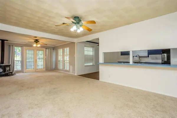 410 E Mona Avenue, Duncanville, TX 75137