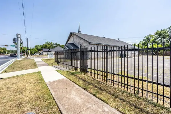 3202 S Beckley Avenue, Dallas, TX 75224