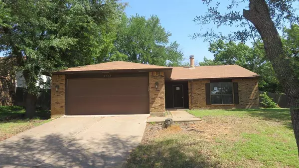 3833 Hackberry Lane, Bedford, TX 76021