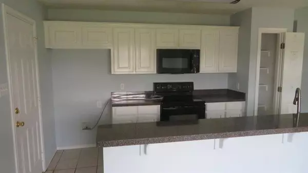 503 Mesquite Drive, Rio Vista, TX 76093