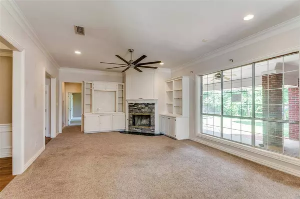 1309 Wedgewood Drive, Cleburne, TX 76033