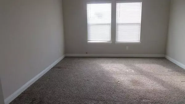 713 Trinity Park Trail, Alvarado, TX 76009