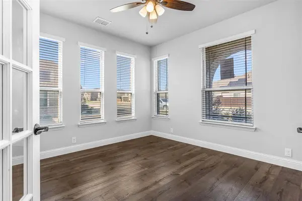 1156 Richard Pittmon Lane, Desoto, TX 75115