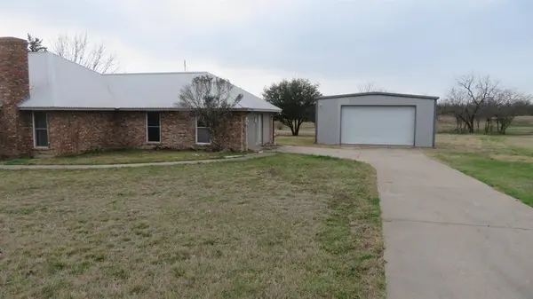 108 Creekview Circle, Maypearl, TX 76064