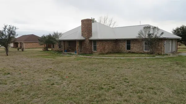 108 Creekview Circle, Maypearl, TX 76064