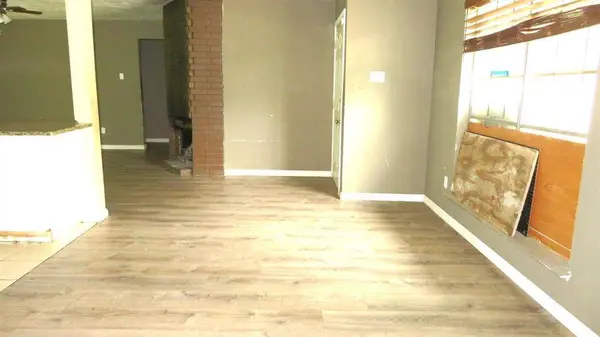 6525 Palm Island Street, Dallas, TX 75241