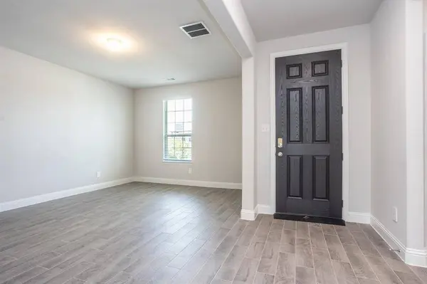 1557 Addison Drive, Lancaster, TX 75134