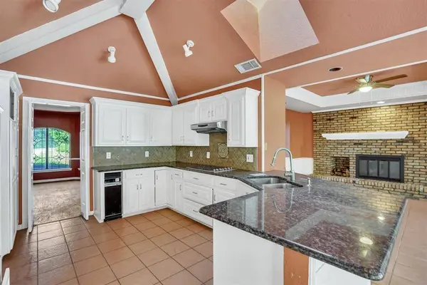 1407 Sagewood Drive, Desoto, TX 75115