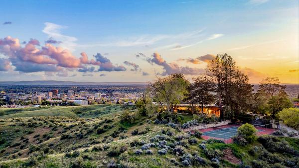A Landmark of Idaho Architecture,Lysi Bishop Real Estate