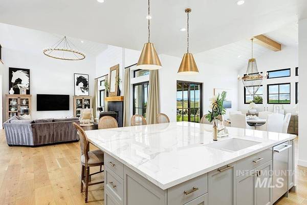 12597 Deer Ridge Trl, Nampa, ID 83686