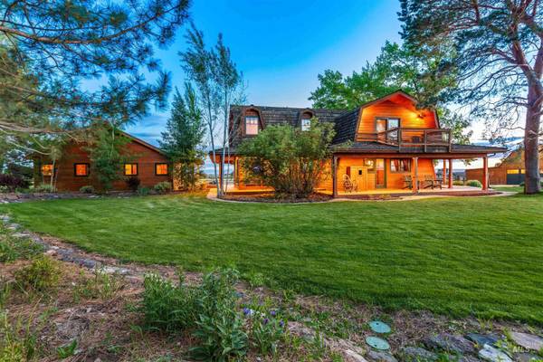 999 N Cow Horse Dr, Kuna, ID 83634