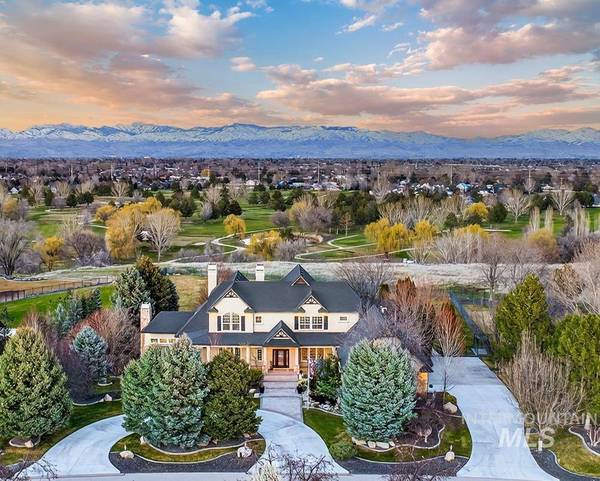 3842 E Vantage Pointe Ln, Meridian, ID 83642