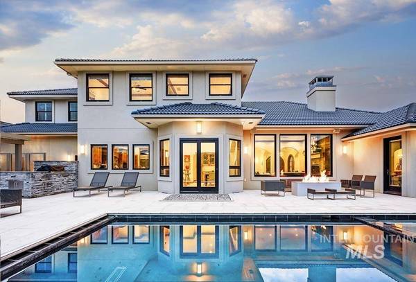 547 E Orion Ct, Boise, ID 83702