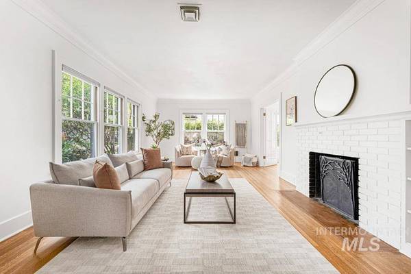 915 N 17th St, Boise, ID 83702