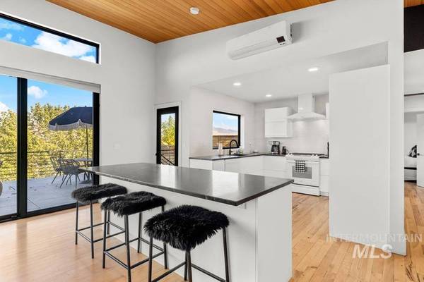 4008 W Edgemont St, Boise, ID 83706