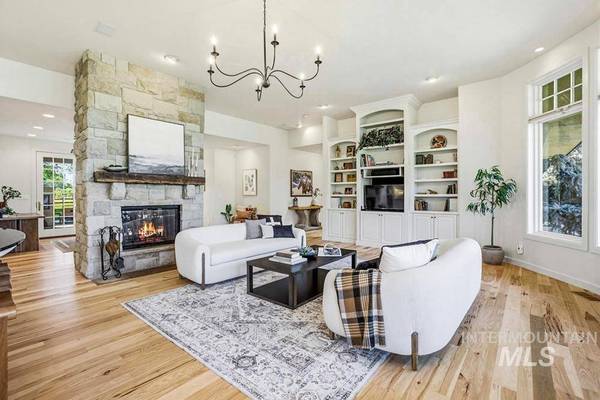 3095 N Holl Dr, Eagle, ID 83616